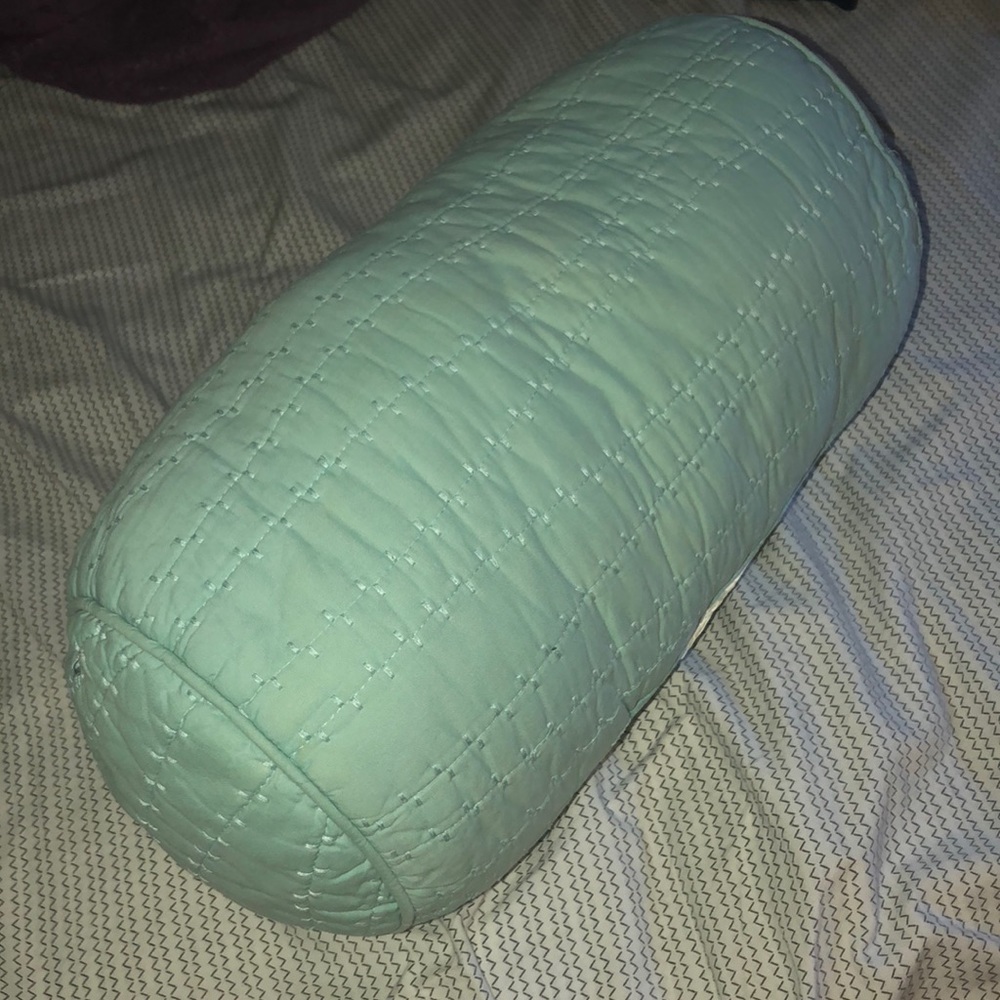 Roll decor pillow